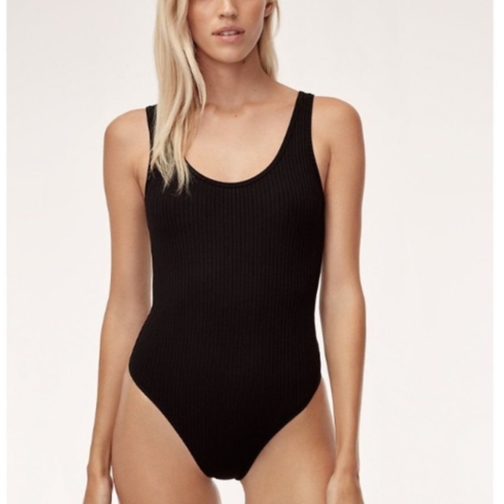 Wilfred free black body suit